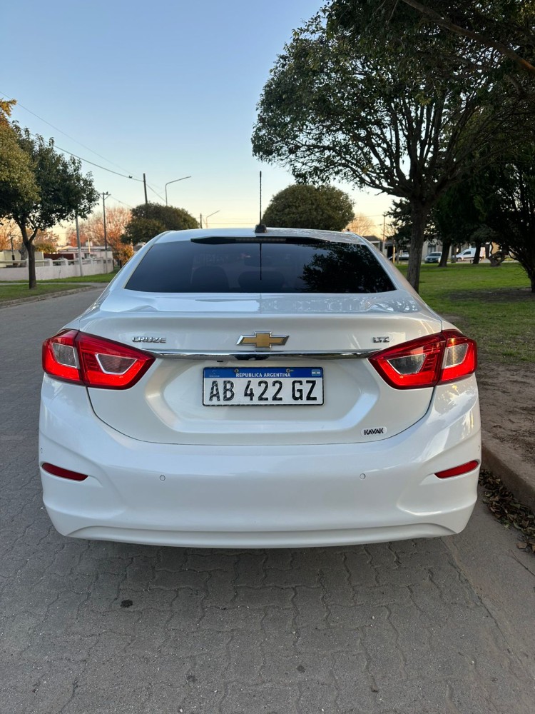 Chevrolet Cruze ltz — foto 3